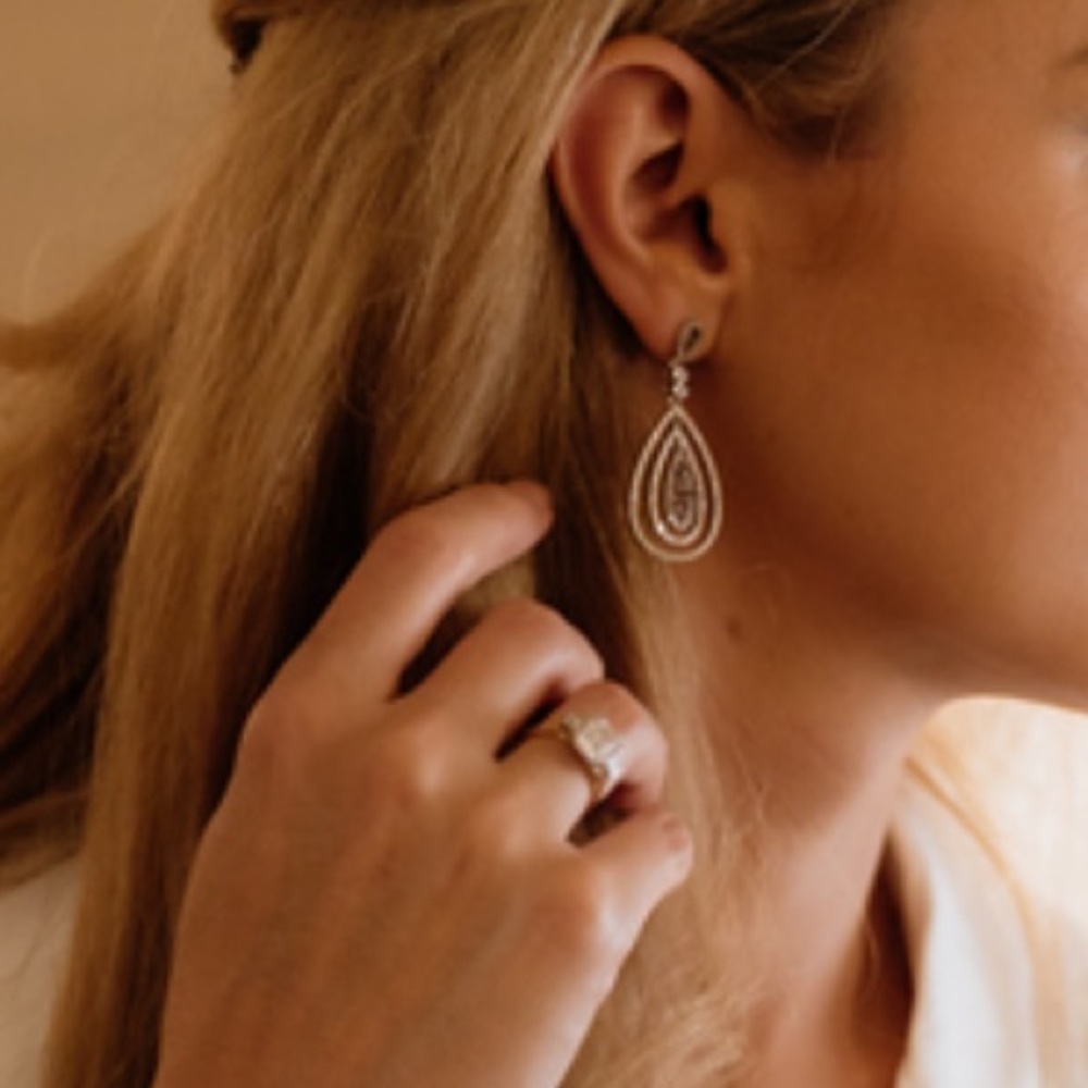 Teardrop Earrings Silver Amethysts CZ